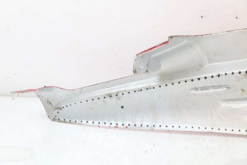 photo de OSŁONA POD SIODŁEM PRAWA APRILIA SR CARB LC 2T 50 (2004 - 2012) - Widok ogólny