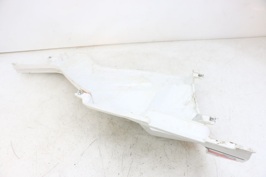 photo de OSŁONA POD SIODŁEM PRAWA HYTRACK ST 170 (2020 - 2024) - Szczegół części