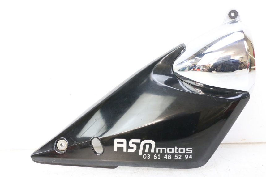 photo de OSŁONA POD SIODŁEM PRAWA SUZUKI GSF S BANDIT 600 (2000 - 2004) - Widok główny