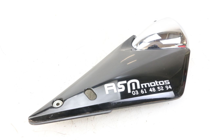 photo de OSŁONA POD SIODŁEM PRAWA SUZUKI GSF S BANDIT 600 (2000 - 2004) - Inny kąt widzenia