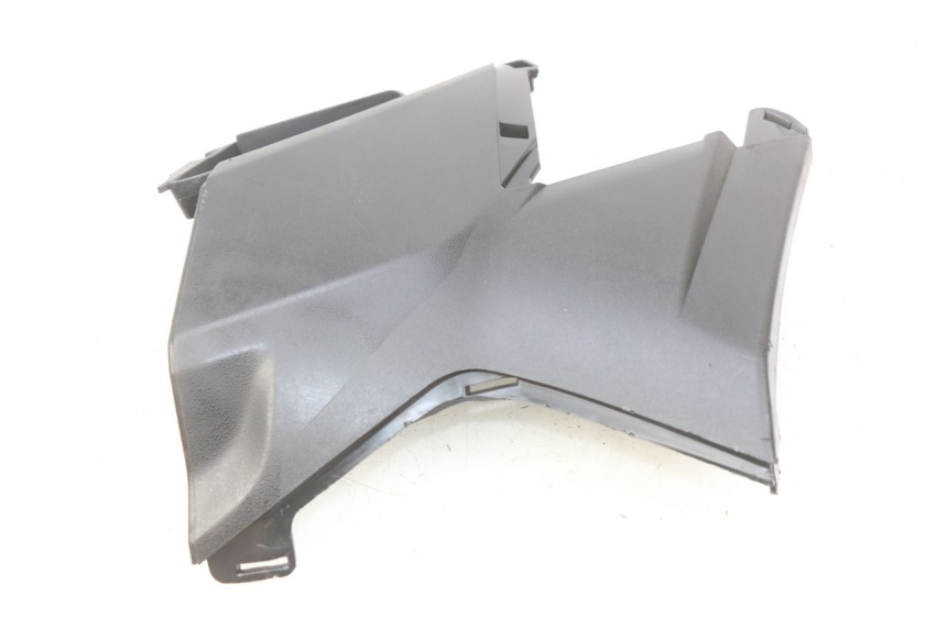 photo de OSŁONA POD SIODŁEM PRAWA APRILIA SXR 50 (2021 - 2023) - Inny kąt widzenia