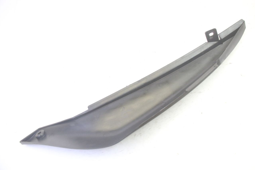 photo de OSŁONA POD SIODŁEM PRAWA KSR TR SM 50 (2015 - 2018) - Inny kąt widzenia