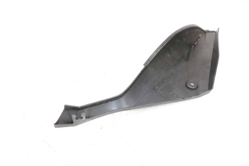 photo de OSŁONA POD SIODŁEM PRAWA YAMAHA TZR 50 (2008 - 2016) - Inny kąt widzenia