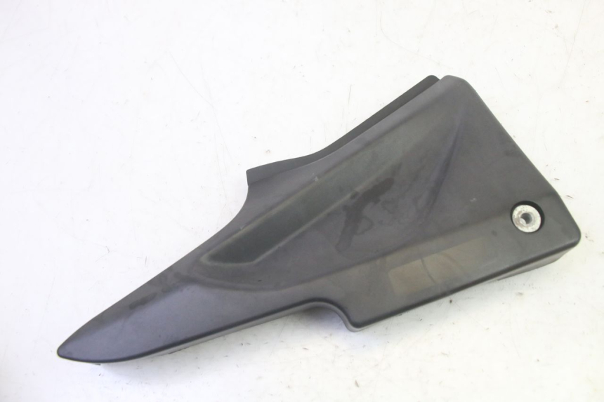 photo de OSŁONA POD SIODŁEM PRAWA DAELIM VJ ROADWIN FI 125 (2008 - 2017) - Widok główny