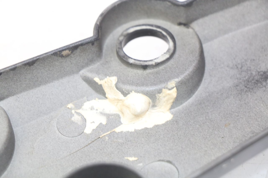 photo de OSŁONA POD SIODŁEM PRAWA SYM WOLF SB 125 (2011 - 2018) - Inny kąt widzenia