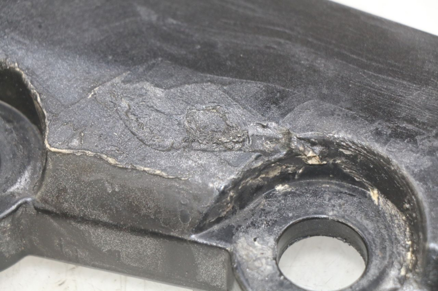 photo de OSŁONA POD SIODŁEM PRAWA SYM WOLF SB 125 (2011 - 2018) - Część sprawdzona