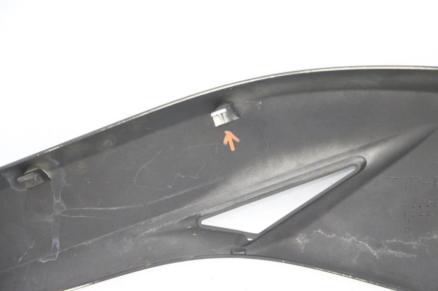 photo de OSŁONA POD SIODŁEM PRAWA YAMAHA X-MAX XMAX ABS 250 (2010 - 2012) - Punkty mocowania