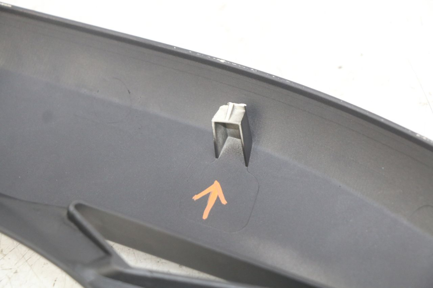 photo de OSŁONA POD SIODŁEM PRAWA YAMAHA X-MAX XMAX 125 (2010 - 2013) - Widok ogólny