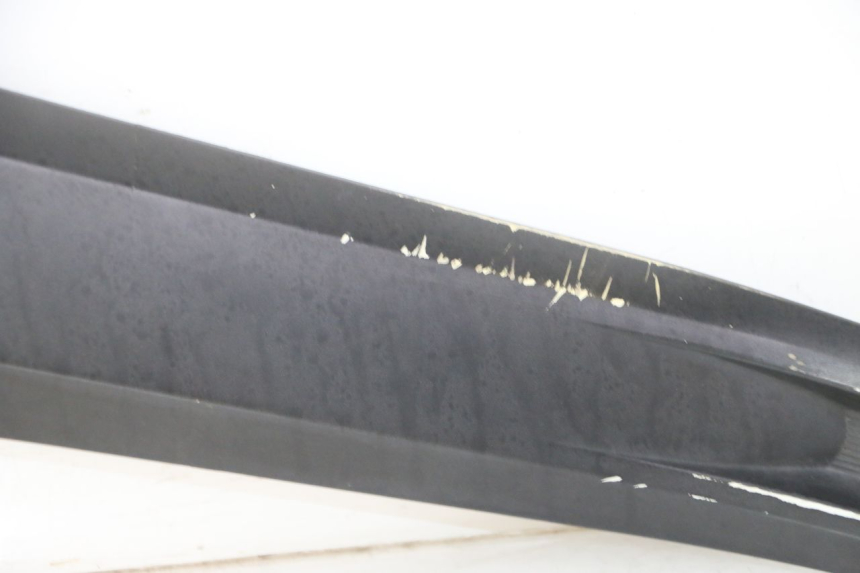 photo de OSŁONA POD SIODŁEM PRAWA YAMAHA X-MAX XMAX 125 (2010 - 2013) - Oznaczenia i referencje