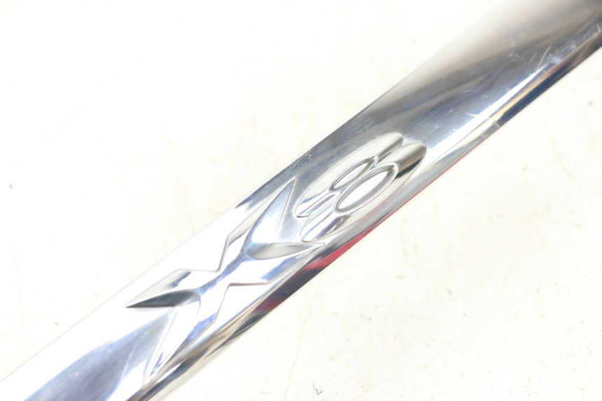 photo de OSŁONA POD SIODŁEM PRAWA PIAGGIO X8 125 (2004 - 2007) - Inny kąt widzenia