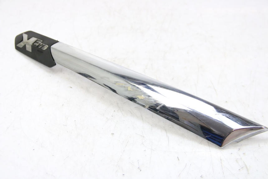 photo de OSŁONA POD SIODŁEM PRAWA PIAGGIO XEVO - X EVO 125 (2007 - 2017) - Widok główny