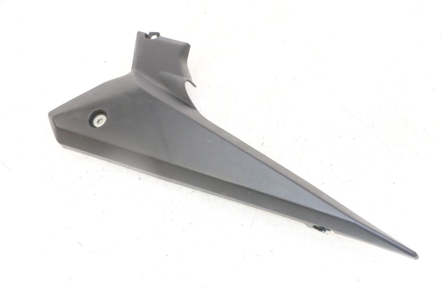 photo de OSŁONA POD SIEDZENIEM PRAWA YAMAHA XJ6 ABS 600 (2008 - 2016) - Widok główny