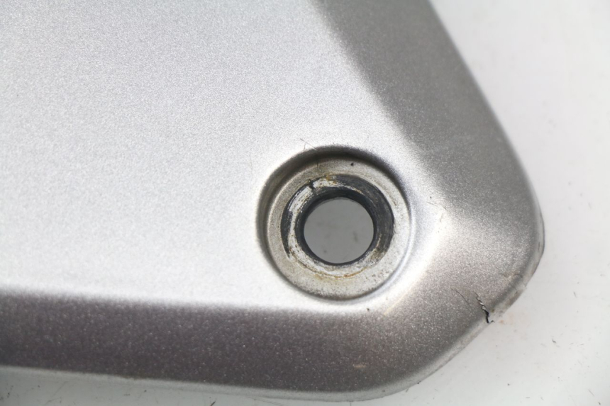 photo de OSŁONA POD SIODŁEM PRAWA HONDA XLV TRANSALP 650 (2005 - 2007) - Szczegół części