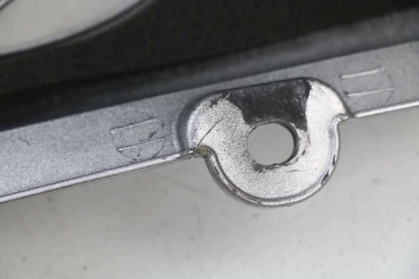 photo de OSŁONA POD SIODŁEM PRAWA HONDA XLV TRANSALP 650 (2005 - 2007) - Inny kąt widzenia