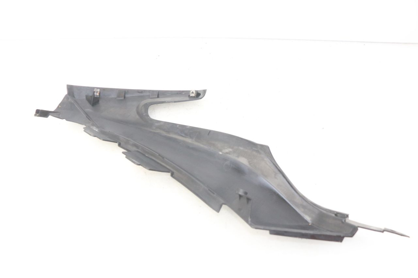 photo de OSŁONA POD SIEDZENIEM PRAWA YAMAHA XP T-MAX TMAX ABS 530 (2012 - 2015) - Inny kąt widzenia