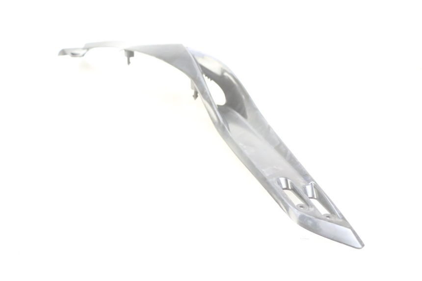 photo de OSŁONA POD SIODŁEM PRAWA YAMAHA XP T-MAX TMAX ABS 500 (2004 - 2007) - Inny kąt widzenia