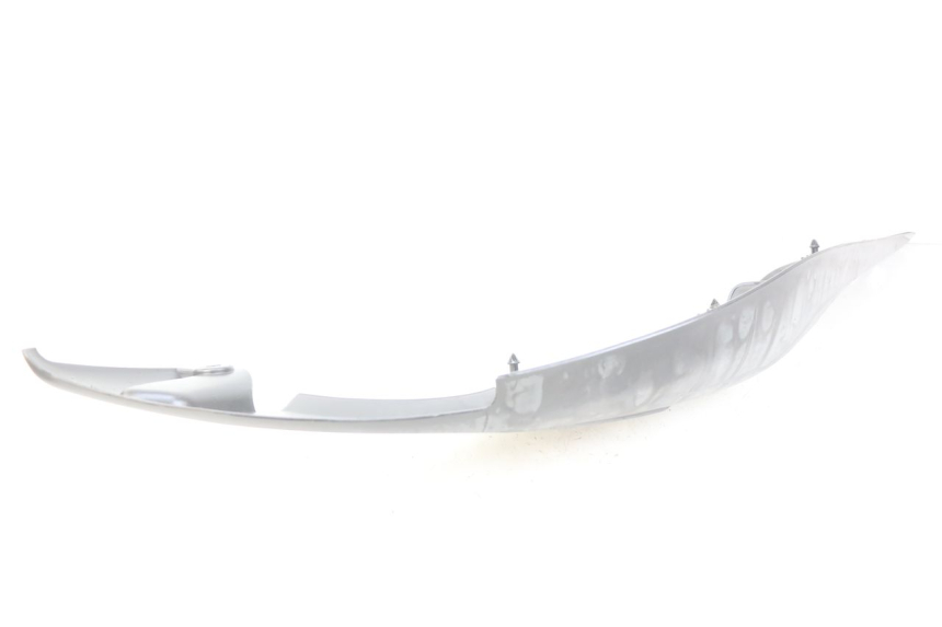 photo de OSŁONA POD SIODŁEM PRAWA YAMAHA XP T-MAX TMAX ABS 500 (2004 - 2007) - Punkty mocowania