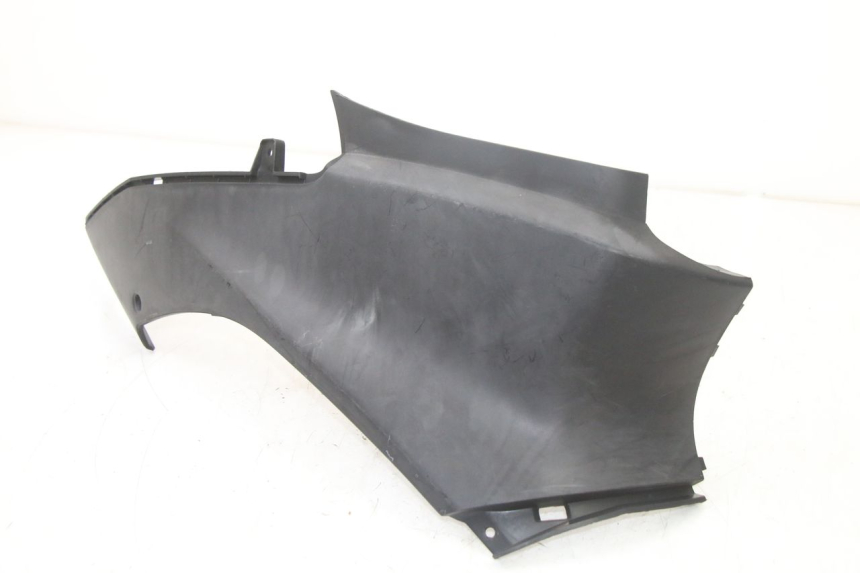 photo de OSŁONA POD SIODŁEM PRAWA YAMAHA NEOS NEO'S 4T 50 (2008 - 2016) - Szczegół części