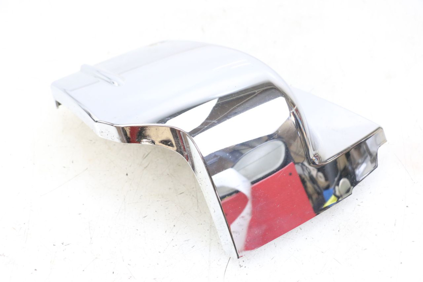 photo de OSŁONA POD SIODŁEM PRAWA YAMAHA XVS DRAG STAR DRAGSTAR 650 (1997 - 2007) - Stan powierzchni