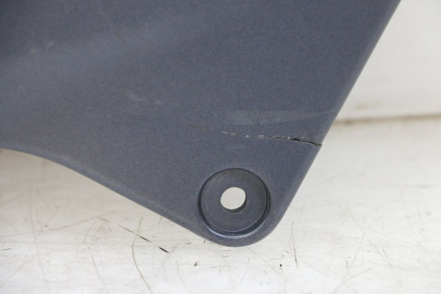 photo de OSŁONA POD SIODŁEM PRAWA KAWASAKI ZR 7 750 (1999 - 2004) - Kontrola wizualna