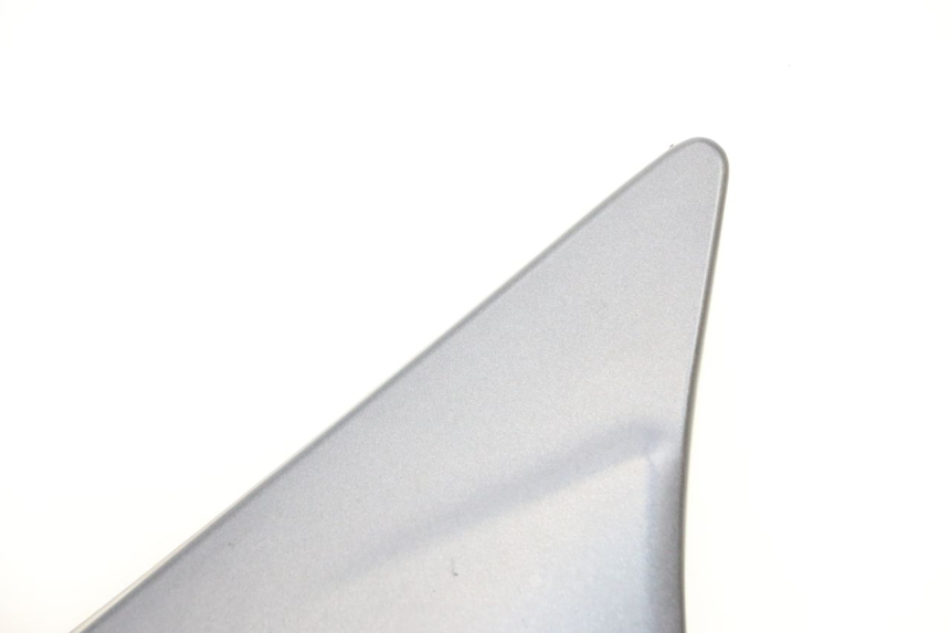 photo de OSŁONA POD SIODŁEM PRAWA KAWASAKI ZR 7 750 (1999 - 2004) - Struktura - zbliżenie