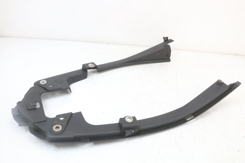 photo de OSŁONA POD SIEDZENIEM LONGJIA EASY MAX 125 (2020 - 2024) - Widok ogólny