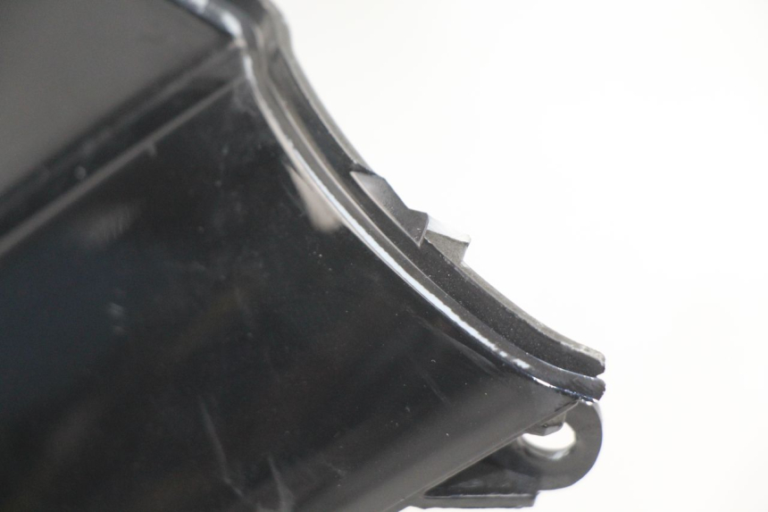 photo de OSŁONA POD SIEDZENIEM SYM FIDDLE 3 III 125 (2014 - 2020) - Szczegół części