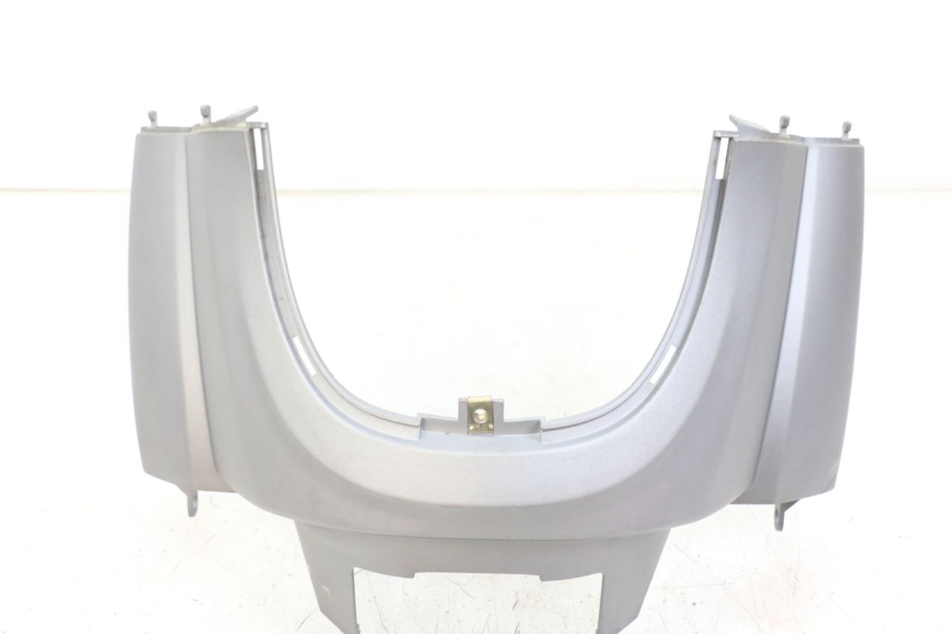 photo de OSŁONA POD SIEDZENIEM SYM FIDDLE 3 III 125 (2014 - 2020) - Szczegół części