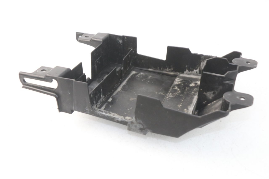 photo de OSŁONA POD SIEDZENIEM YAMAHA FJR ABS 1300 (2006 - 2012) - Zoom stanu zużycia