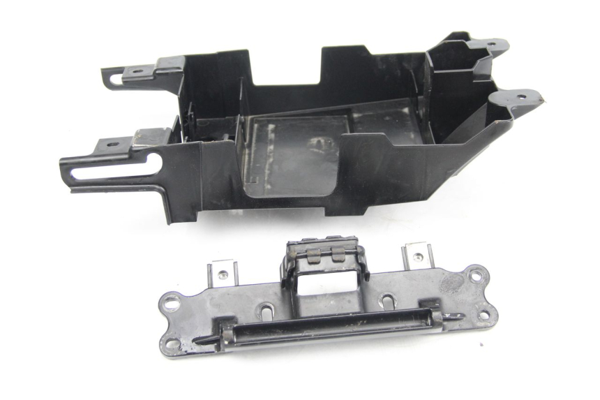 photo de OSŁONA POD SIEDZENIEM YAMAHA FJR ABS 1300 (2006 - 2012) - Widok ogólny