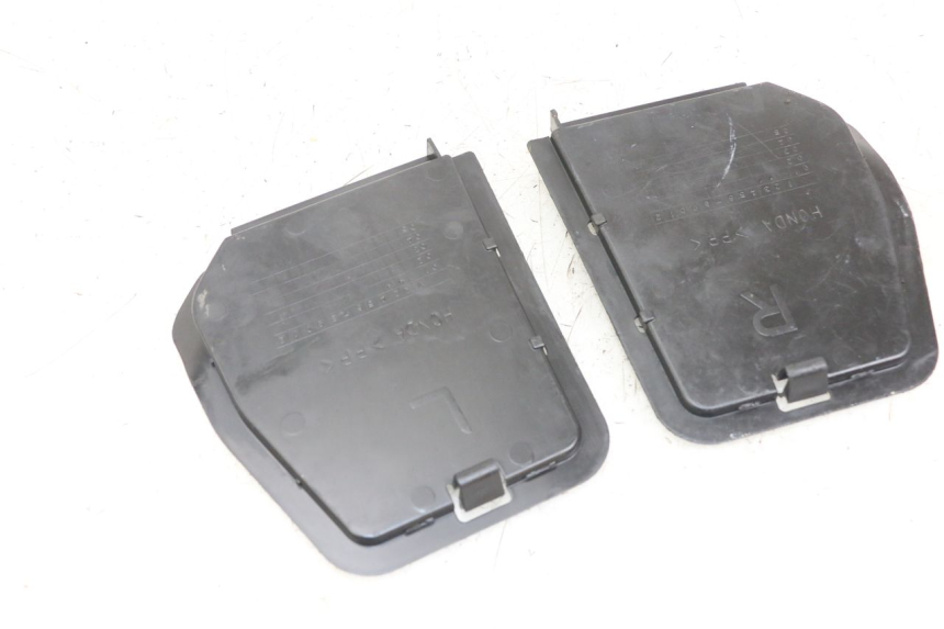 photo de OSŁONA POD SIEDZENIEM HONDA FJS SILVERWING SILVER WING 600 (2001 - 2010) - Zoom stanu zużycia