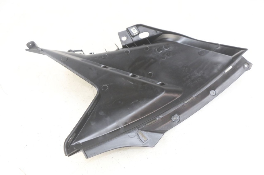 photo de OSŁONA POD LEWYM SIEDZENIEM KYMCO AGILITY 16+ 4T 50 (2018 - 2023) - Inny kąt widzenia