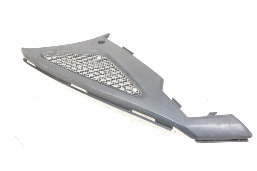 photo de OSŁONA POD LEWYM SIEDZENIEM KYMCO AGILITY RS 4T 50 (2009 - 2013) - Inny kąt widzenia