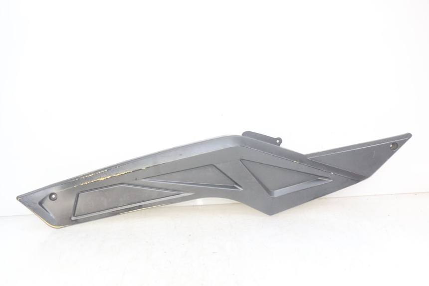 photo de OSŁONA POD LEWYM SIEDZENIEM NECO ALEXONE 125 (2017 - 2024) - Widok główny