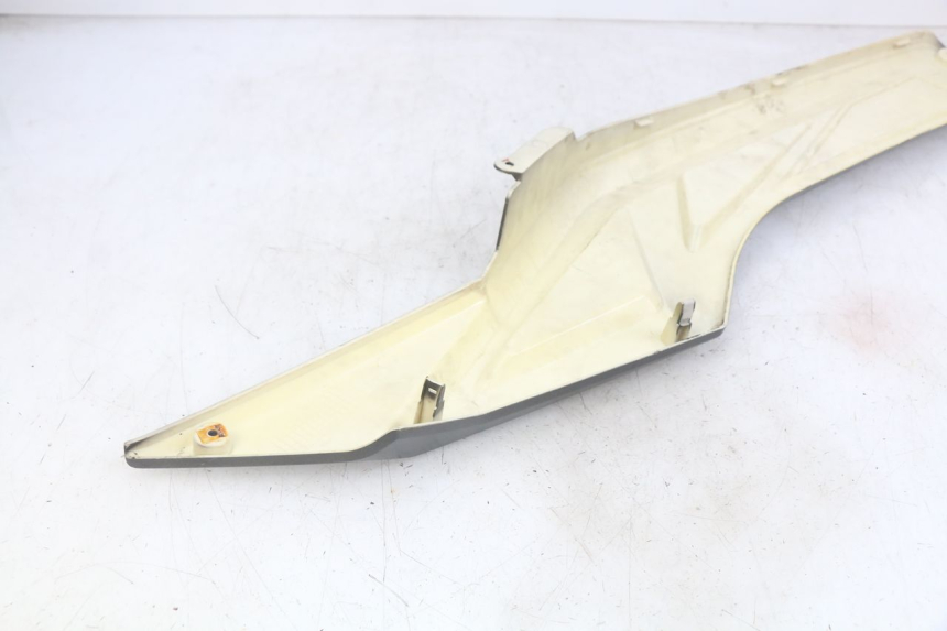 photo de OSŁONA POD LEWYM SIEDZENIEM NECO ALEXONE 125 (2017 - 2024) - Widok ogólny