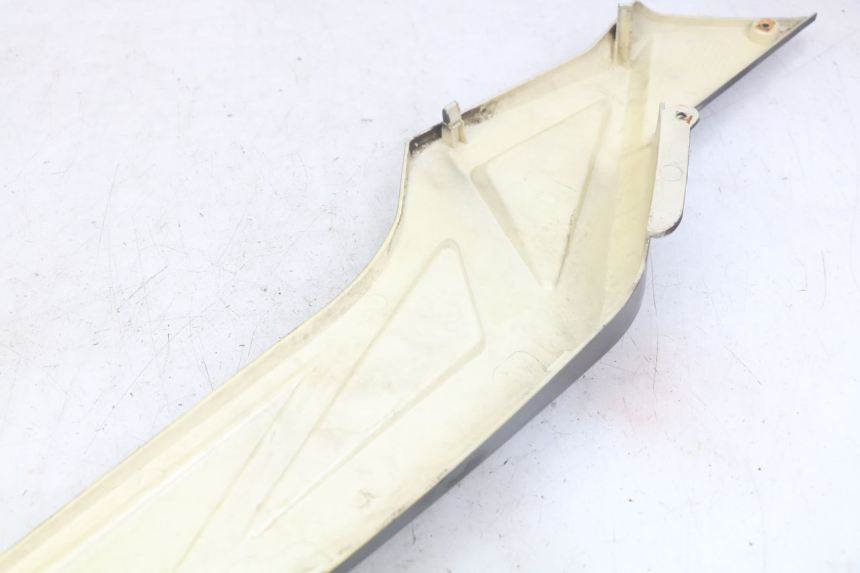 photo de OSŁONA POD LEWYM SIEDZENIEM NECO ALEXONE 125 (2017 - 2024) - Część sprawdzona