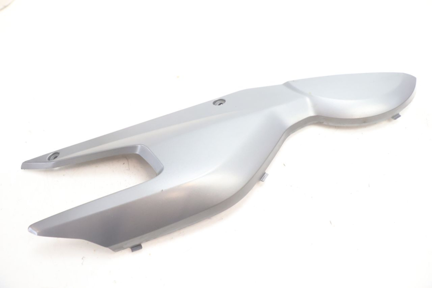 photo de OSŁONA POD LEWYM SIEDZENIEM BMW C SPORT 650 (2015 - 2021) - Szczegół części