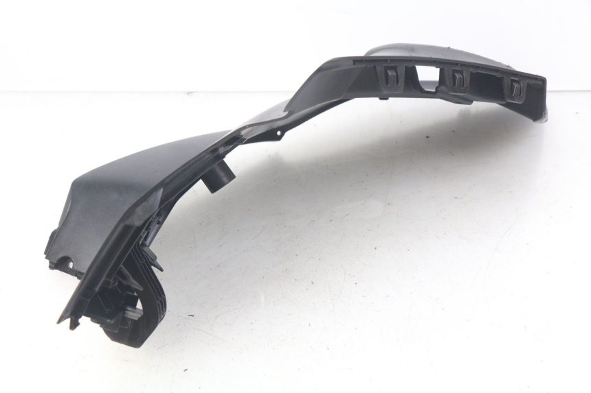 photo de OSŁONA POD LEWYM SIEDZENIEM PEUGEOT CITYSTAR 50 (2013 - 2017) - Punkty mocowania