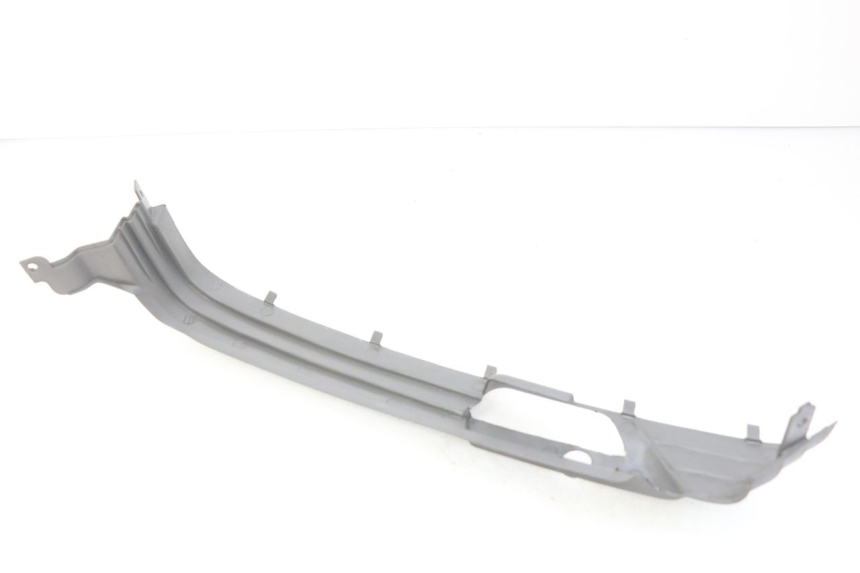 photo de OSŁONA POD LEWYM SIEDZENIEM SUZUKI CP 80 (1985 - 1996) - Szczegół części