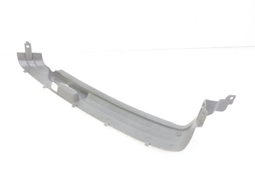 photo de OSŁONA POD LEWYM SIEDZENIEM SUZUKI CP 80 (1985 - 1996) - Zoom stanu zużycia