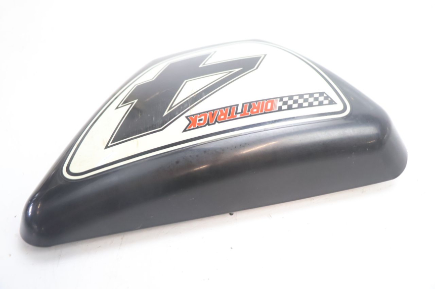 photo de OSŁONA POD SIEDZENIEM LEWA MASH DIRT TRACK 50 (2018 - 2020) - Zbliżenie techniczne