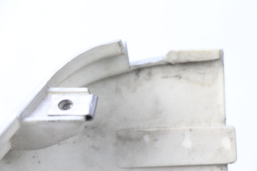 photo de OSŁONA POD LEWYM SIEDZENIEM LINTEX FEVER 2T 50 (2009 - 2022) - Punkty mocowania