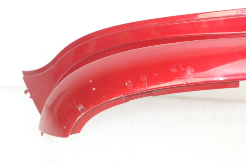 photo de OSŁONA POD LEWYM SIEDZENIEM SYM FIDDLE 3 III 125 (2014 - 2020) - Oznaczenia i referencje