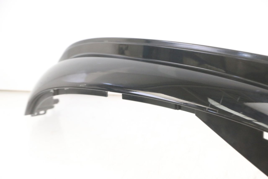 photo de OSŁONA POD LEWYM SIEDZENIEM SYM FIDDLE 3 III 50 (2014 - 2020) - Oznaczenia i referencje