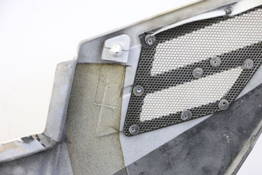 photo de OSŁONA POD LEWYM SIEDZENIEM YAMAHA FJ 36Y 1100 (1984 - 1985) - Widok produktu