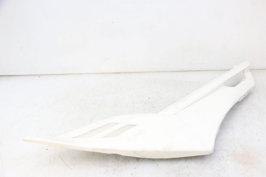 photo de OSŁONA POD LEWYM SIEDZENIEM YAMAHA FJ 36Y 1100 (1984 - 1985) - Zoom stanu zużycia