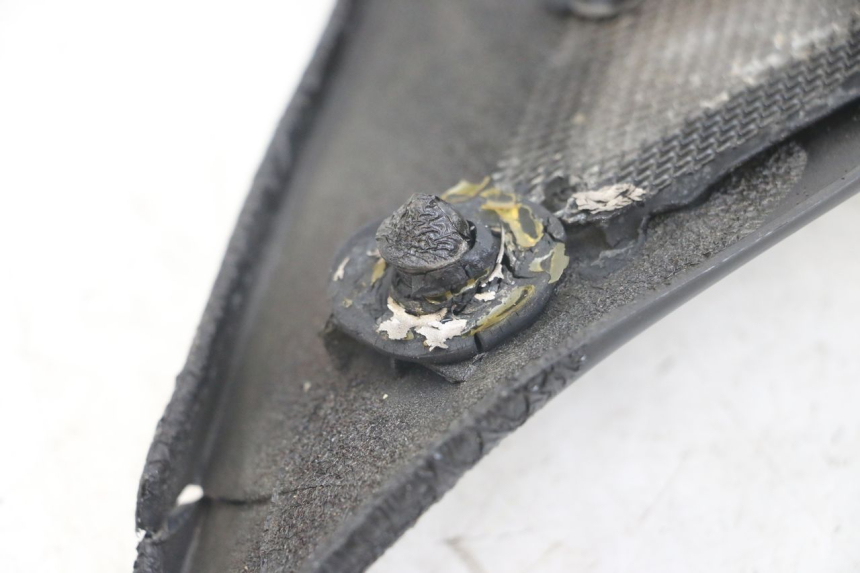 photo de OSŁONA POD LEWYM SIEDZENIEM YAMAHA FJ 3CX 1200 (1986 - 1996) - Inny kąt widzenia