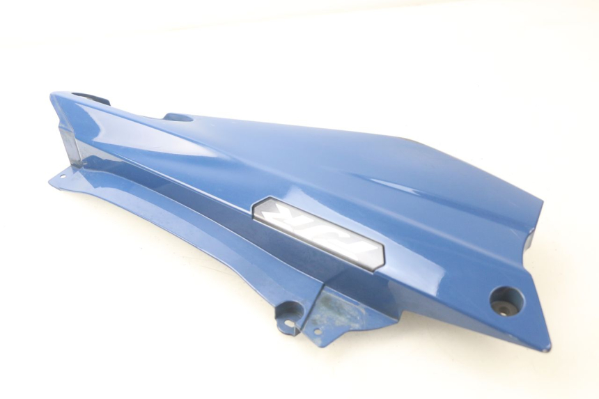 photo de OSŁONA POD LEWYM SIEDZENIEM YAMAHA FJR ABS 1300 (2006 - 2012) - Inny kąt widzenia