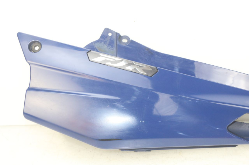 photo de OSŁONA POD LEWYM SIEDZENIEM YAMAHA FJR ABS 1300 (2016 - 2020) - Część sprawdzona