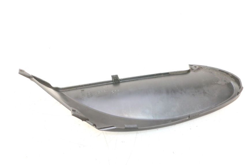 photo de OSŁONA POD LEWYM SIEDZENIEM PIAGGIO FLY 2T 50 (2004 - 2017) - Inny kąt widzenia